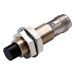 Omron E2E-X10MB3D12-M1 (688591)