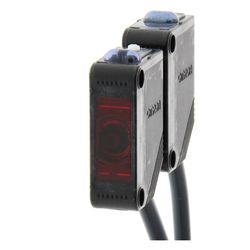 Omron E3Z-T81A 0.5M (242463)