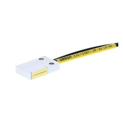 Omron E32-D36P1 2M (379173)