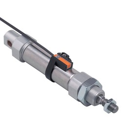 ifm E12015 (CLAMP FOR CLEAN LINE CYL 40/45)
