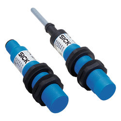 SICK CM18-12NPP-KW1