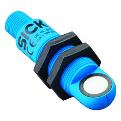 SICK UM18-212161102 (6048417)