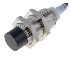 Omron E2A-M18KN16-WP-B1 2M (133444)