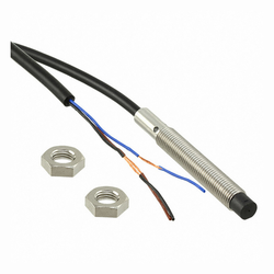 Omron E2B-S08LN04-WP-B1 2M (674367)