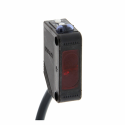 Omron E3Z-D81 2M (685614)